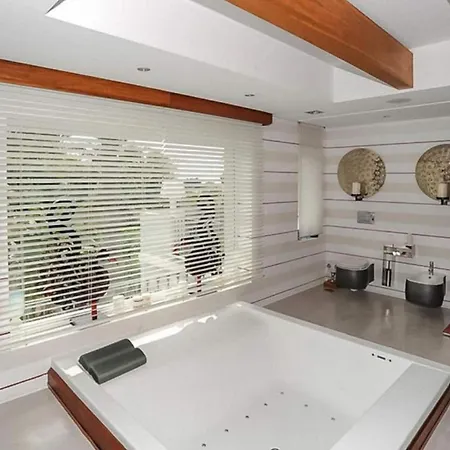 6br Architectural With Heated Pool - What'app - 0034-602-661-430 - For Reservations!